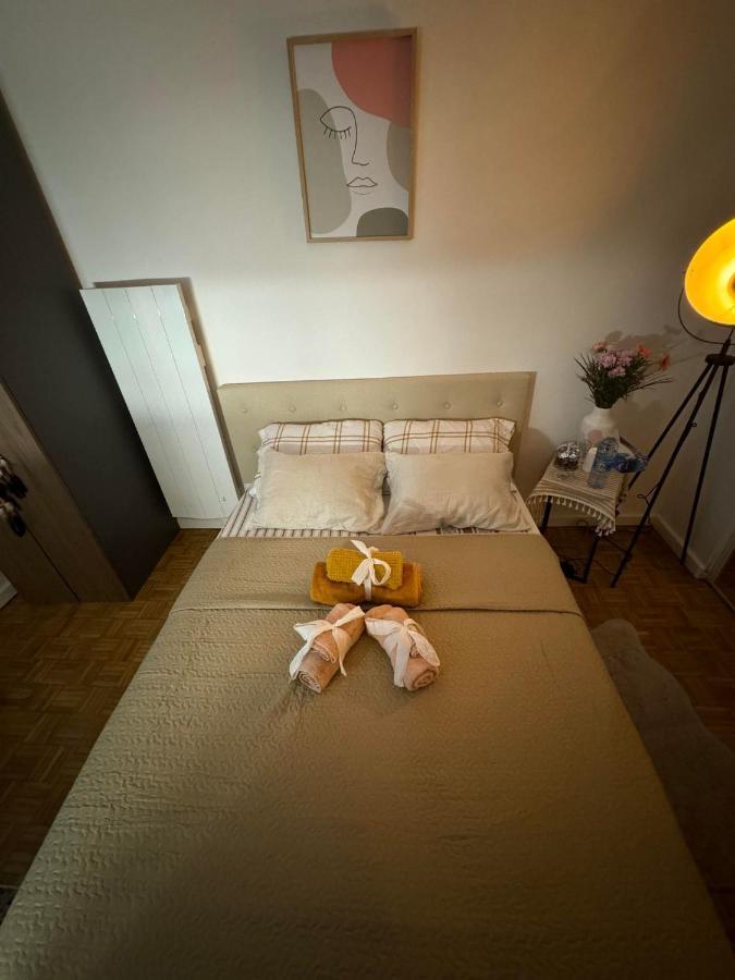 Near Castle Of Versailles Cozy Room With Breakfast And Parking Экстерьер фото